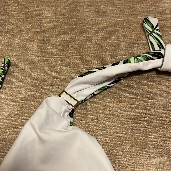 Zoew White Thong Bottom and Triangular Top Tropical Palm Print. Never worn! - Picture 12 of 14